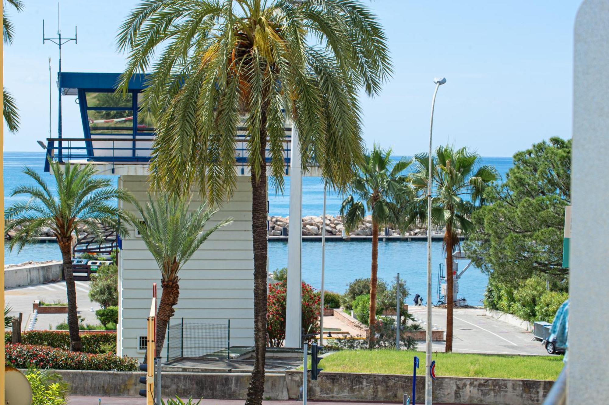 Appartement Cosy Studio Renove - Proche De La Mer - Di Menton